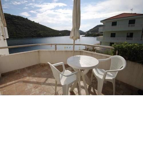 Apartments by the sea Pasadur, Lastovo - 8386