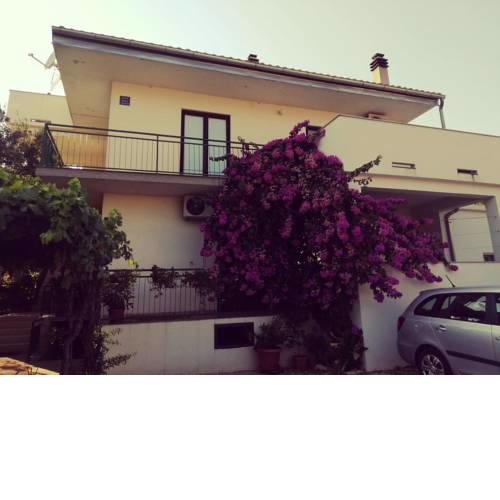 Apartments by the sea Pirovac, Sibenik - 16274
