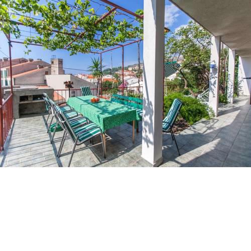 Apartments by the sea Podgora, Makarska - 2604