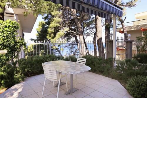 Apartments by the sea Podgora, Makarska - 4330