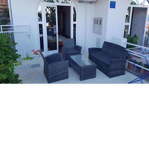 Apartments by the sea Podgora, Makarska - 4670