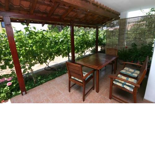 Apartments by the sea Promajna, Makarska - 2642