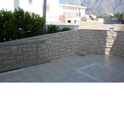 Apartments by the sea Promajna, Makarska - 2686