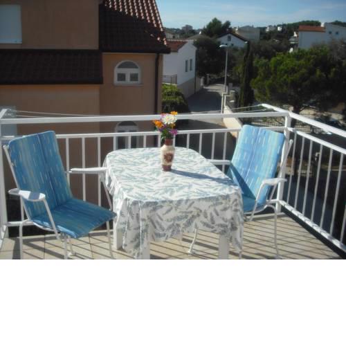 Apartments by the sea Rogoznica - 11865