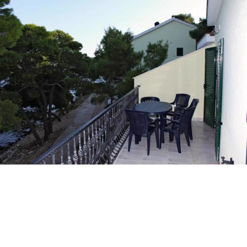 Apartments by the sea Rogoznica - 3198