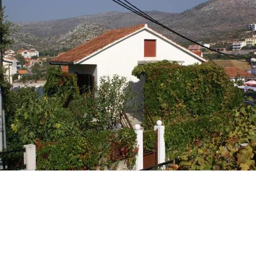 Apartments by the sea Seget Vranjica, Trogir - 4285