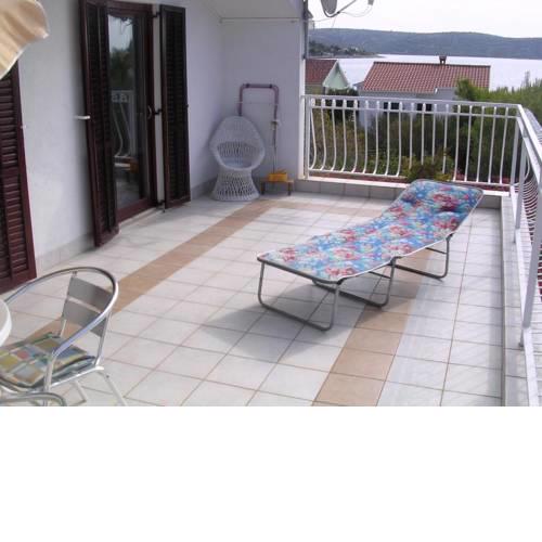 Apartments by the sea Sevid, Trogir - 14337