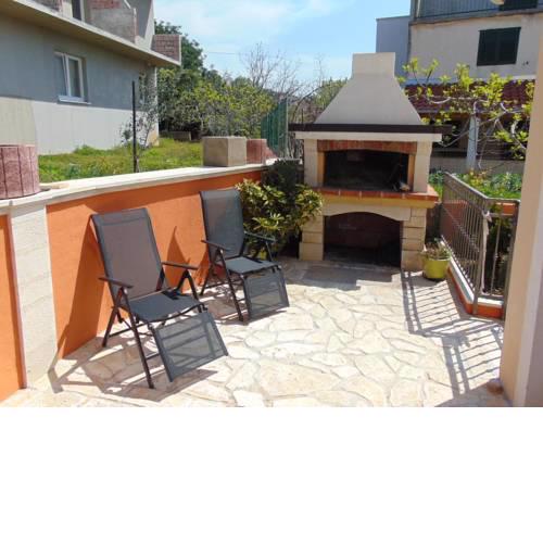 Apartments by the sea Sucuraj, Hvar - 11228