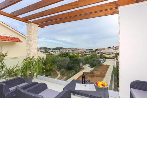 Apartments by the sea Tribunj, Vodice - 15233