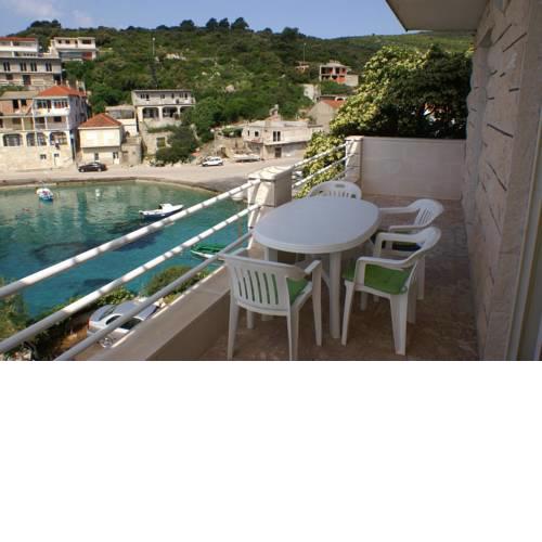 Apartments by the sea Zavalatica, Korcula - 187