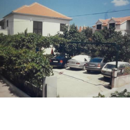 Apartments Dadić
