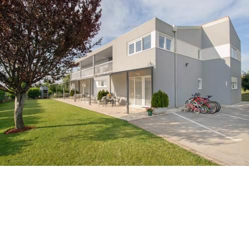 Apartments Dama