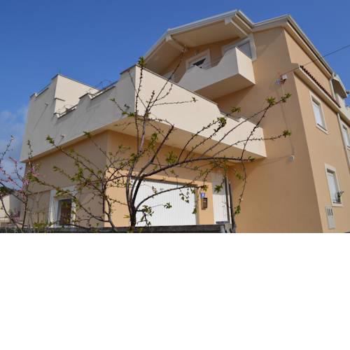 Apartments Danijela