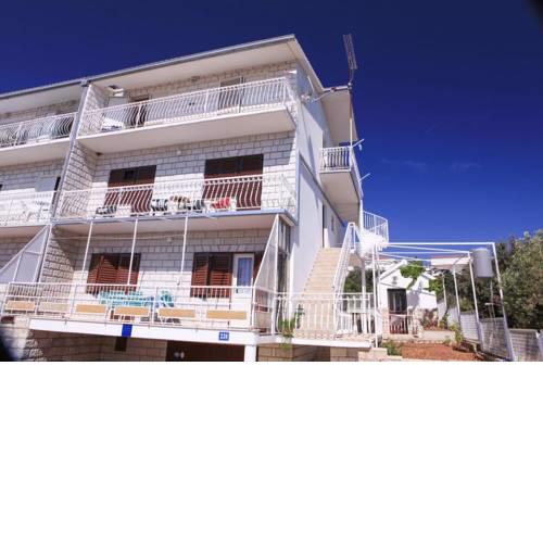 Apartments Darinka