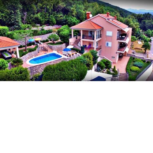 Apartments Deni