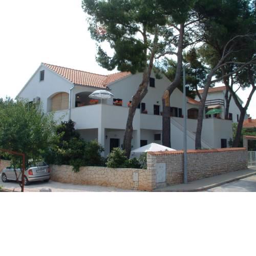 Apartments Dinka