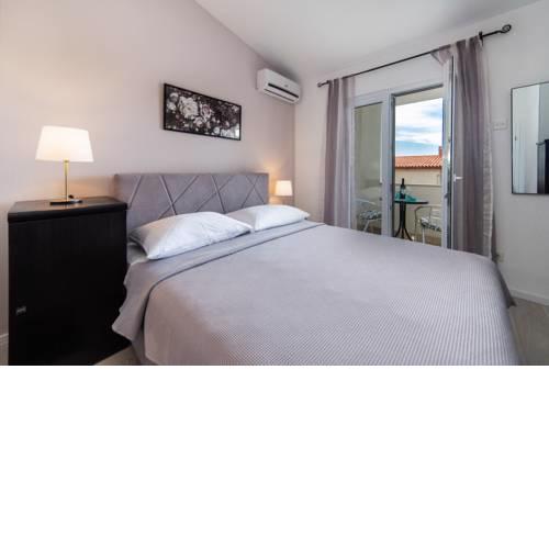Apartments Divna