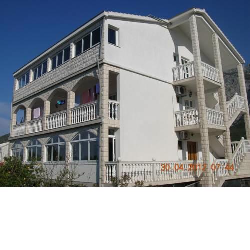 Apartments Dodik