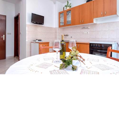Apartments Draganic