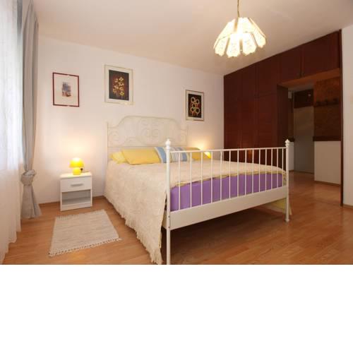 Apartments Dragica 473