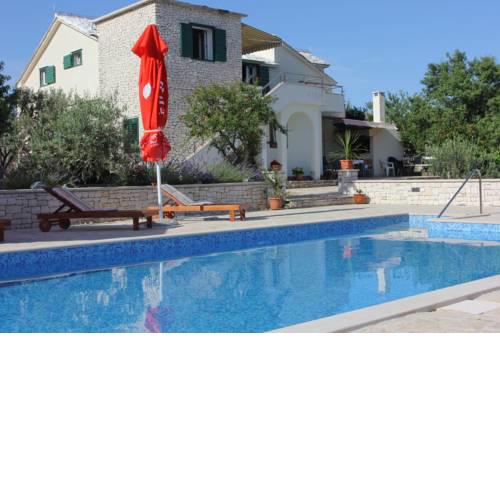LCT Holiday Home Dugi