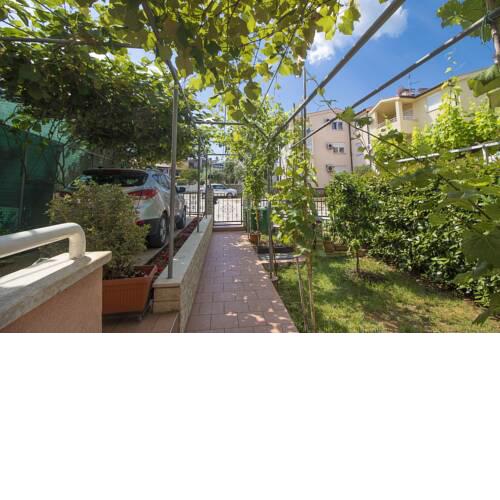 Apartments Edo