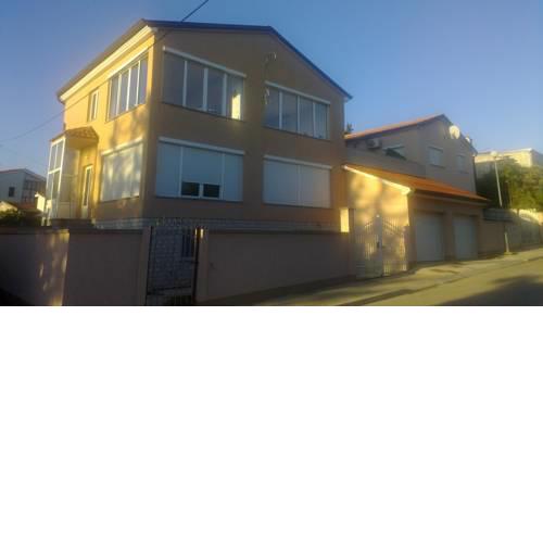 Apartments Edo