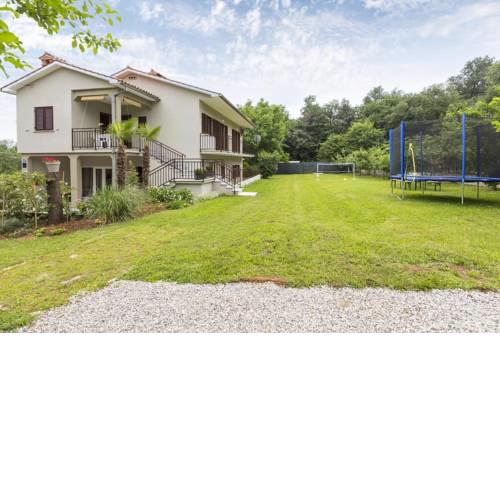Apartments for families with children Vinez, Labin - 15870