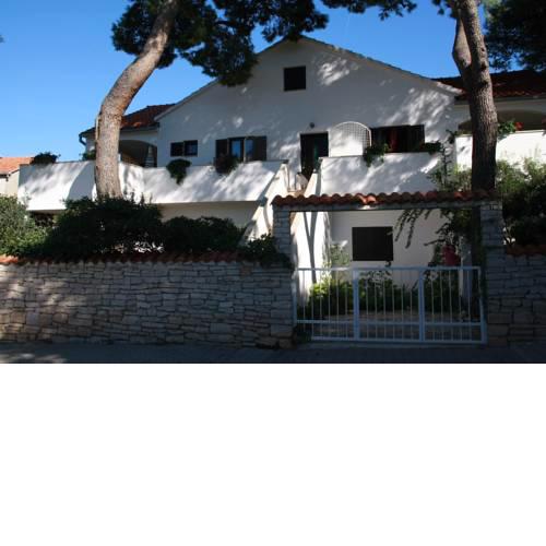 Apartments Frano