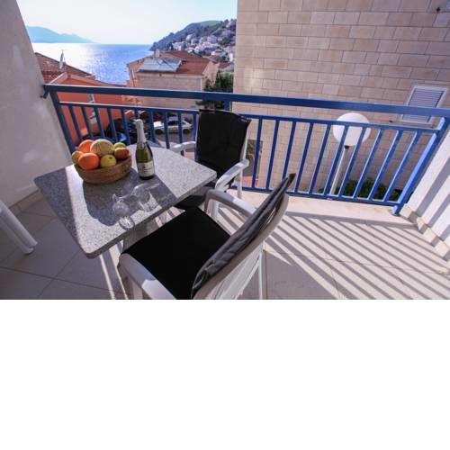 Apartments Gabrijela - Villa Komarna