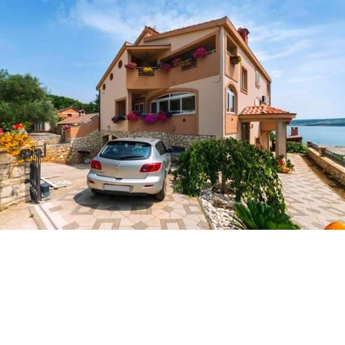 Apartments Gordana Posedarje - CDN021005-SYB