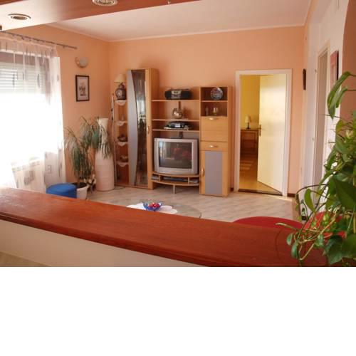 Apartments Grof 4216