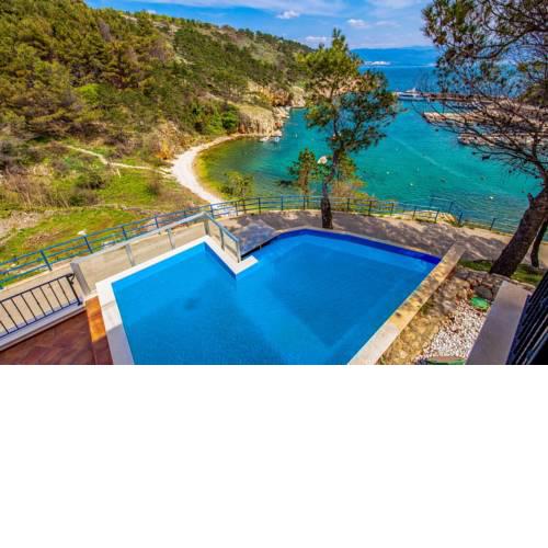 Apartments Hannes in the Pool Villa