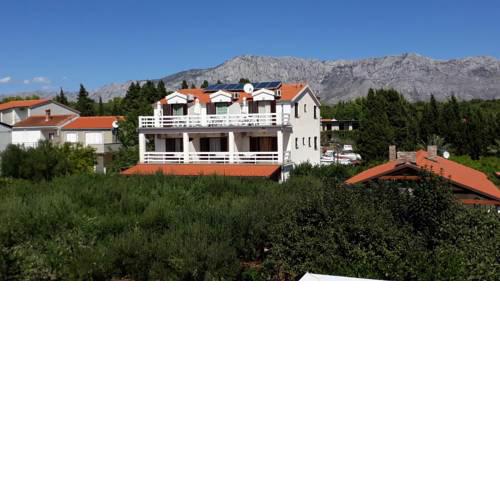 Apartments IDA Sucuraj