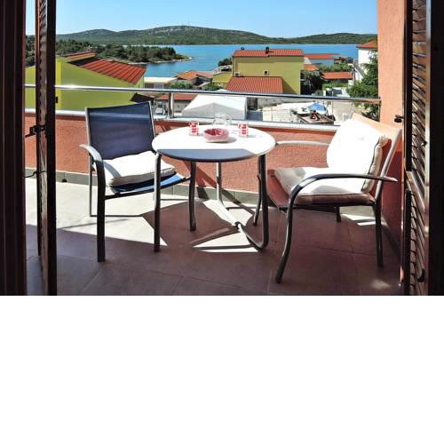 Apartments im Haus Mario Pirovac - CDN04075-CYB
