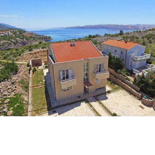 Apartments in Cesarica/Velebit Riviera 17116