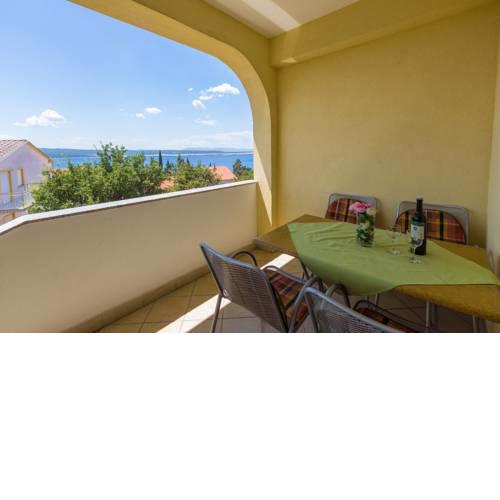 Apartments in Crikvenica 14043