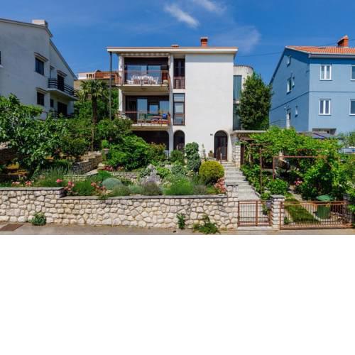 Apartments in Dramalj 39246