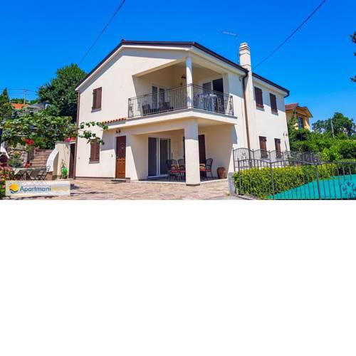 Apartments in Ika 15652