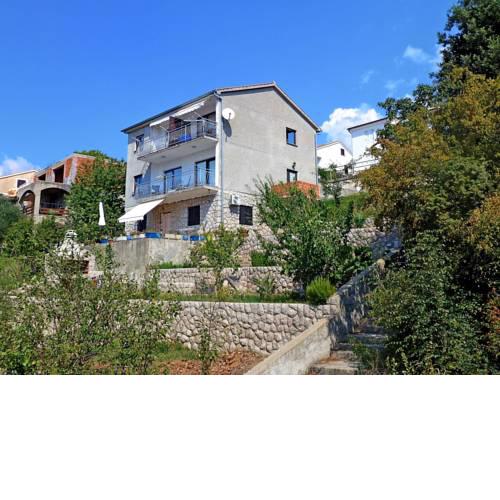 Apartments in Omisalj/Insel Krk 13342