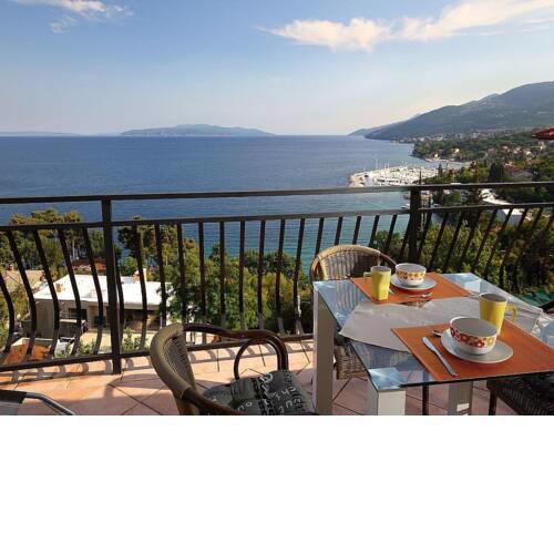 Apartments in Opatija 35756