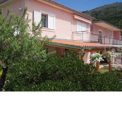 Apartments in Senj 27317