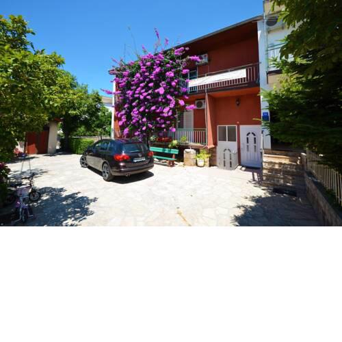 Apartments in Starigrad-Paklenica 6819