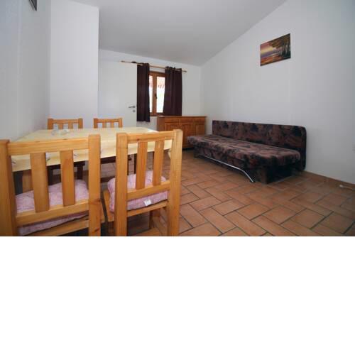 Apartments in Tisno