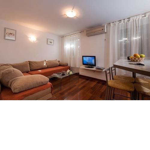 Apartments in Trogir 7423