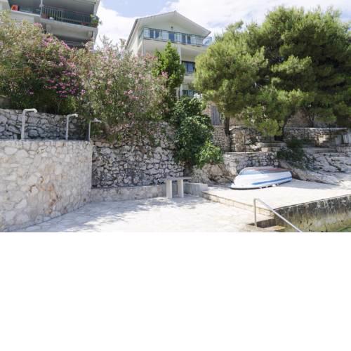 Apartments Ivica