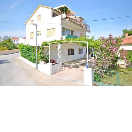 Apartments JADRAN