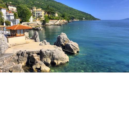 Apartments Jakov