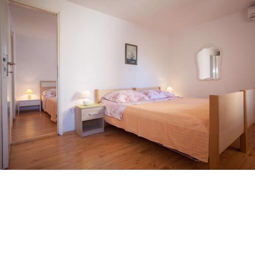 Apartments Jelka
