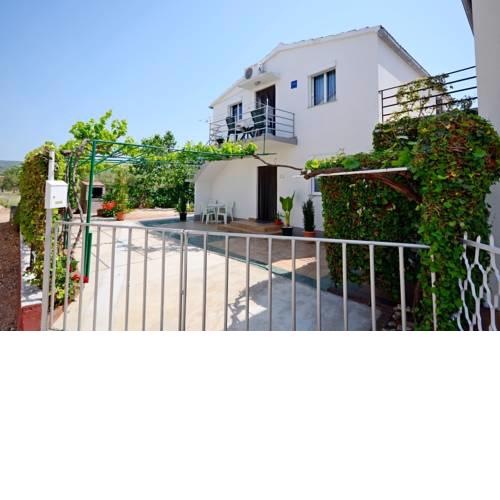 Apartments Jelka